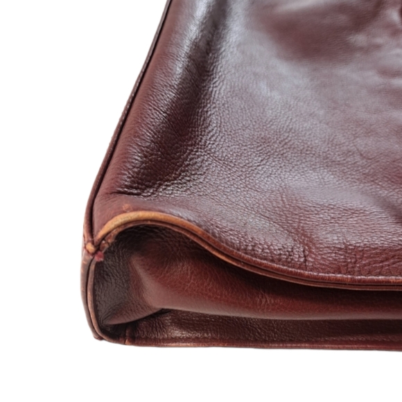 Vintage Hidesign Genuine Leather Women's Burgundy Shoulder Bag - Picture 6 of 16